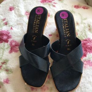 NWOT Italian Shoemakers Sandals
